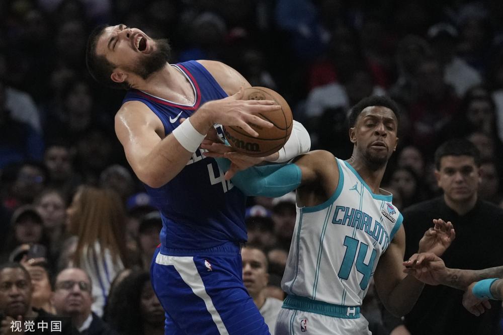 与日俱增 与日俱增