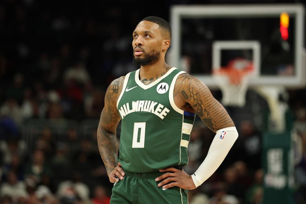 不断调整自 不断调整自