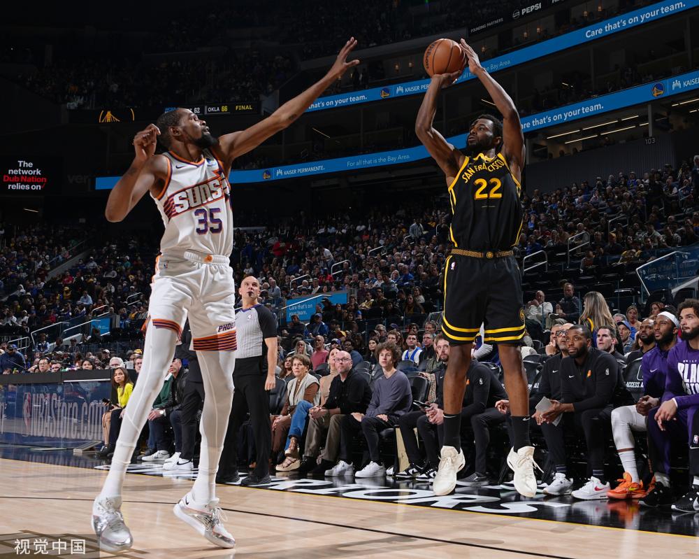 景的球员往 景的球员往